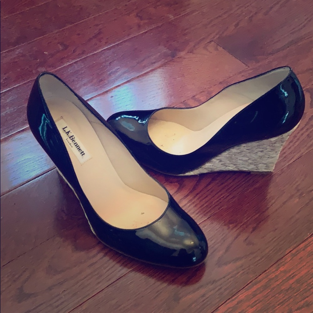 LK Bennett London Leather shoe